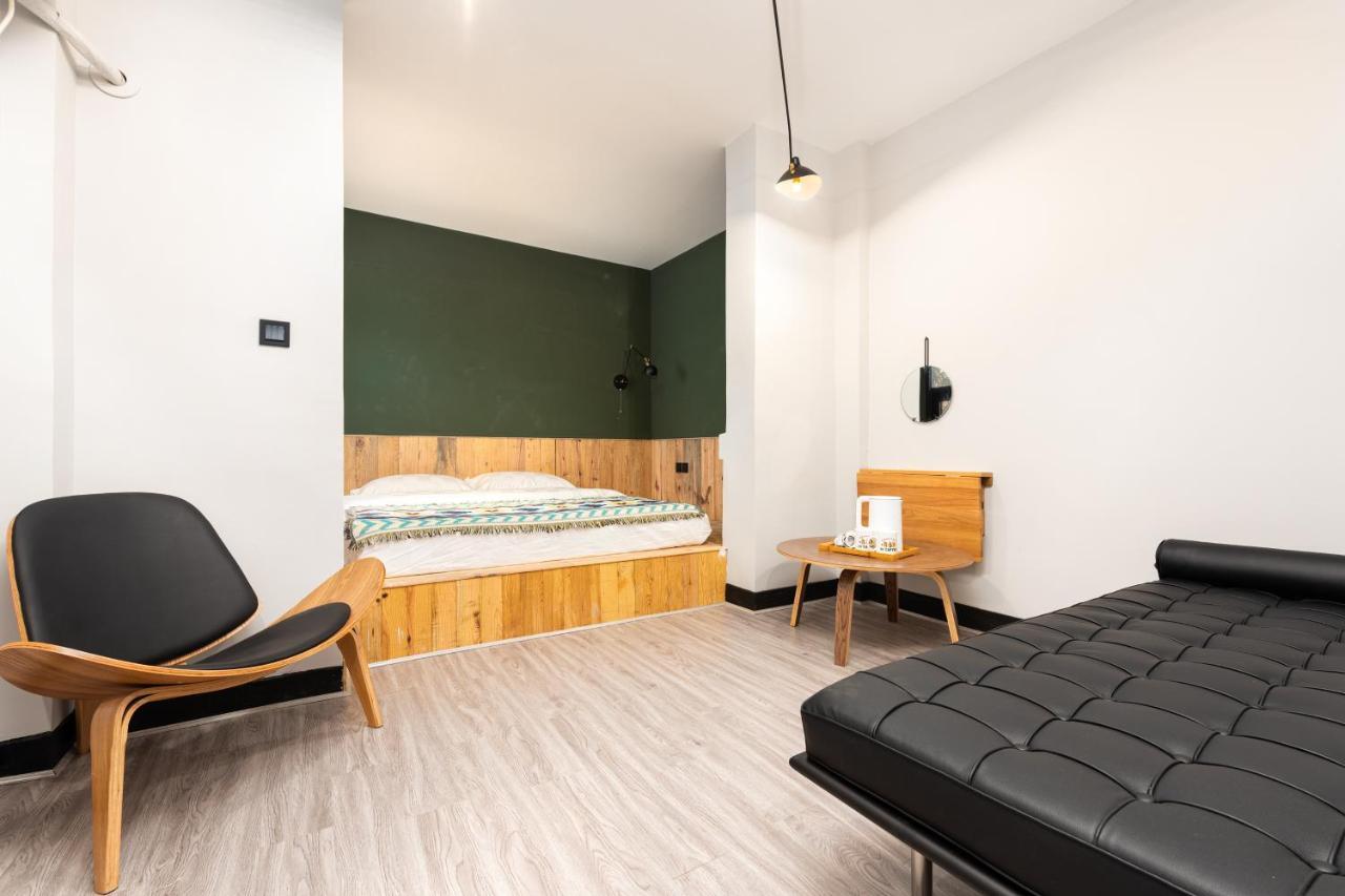 Hello Chengdu International Youth Hostel Экстерьер фото